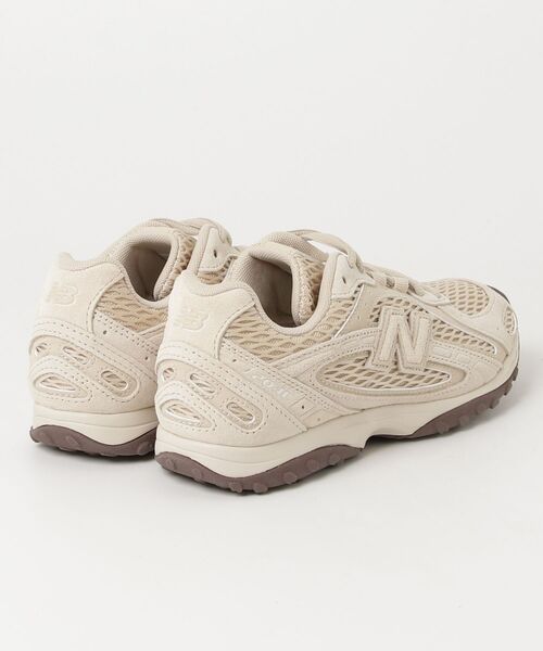 NEW BALANCE(ニューバランス)の「204L(スニーカー・レディース・ホワイト×シルバー/ベージュ/ピンク系その他・29.0cm/25.0cm/24.5cm/24.0cm/23.5cm/23.0cm/22.5cm/28.5cm/28.0cm/27.5cm/27.0cm/26.5cm/26.0cm/25.5cm)」の11枚目の写真