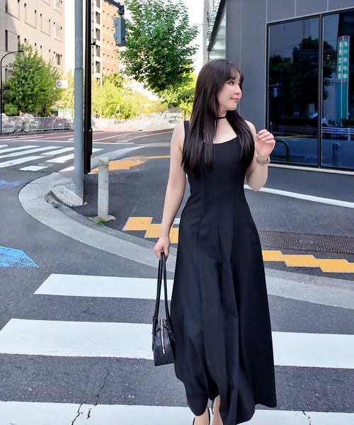 THEODORIC.dy(セオドリックディ)の「ノースリーブ パネルワンピース(美シルエット設計)(ワンピース・レディース・アイボリー/ブラック・FREE)」の13枚目の写真