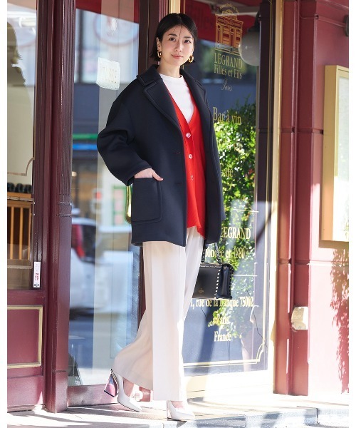 DoCLASSE( ドゥクラッセ)の「エアーフォルム・ジャコット(その他アウター・レディース・グレイッシュベージュ/ダークネイビー・L/S/M/3L/LL)」の2枚目の写真