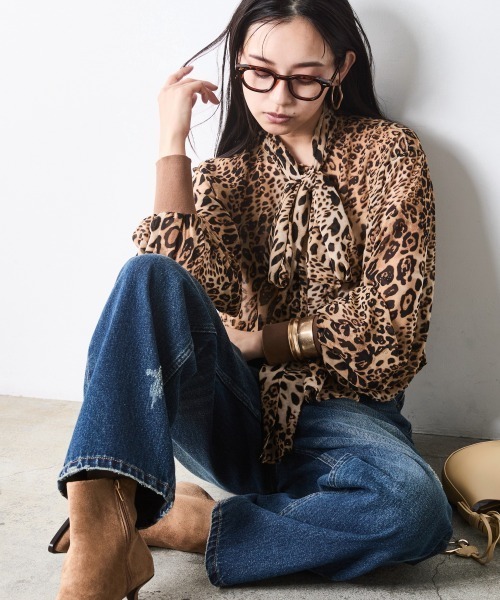 CHIC STYLE(シックスタイル)の「レオパードプリントリボンタイブラウス<大きいサイズ有>シックスタイル(シャツ/ブラウス・レディース・レオパード・M/LL/L/5L/4L/3L)」の4枚目の写真