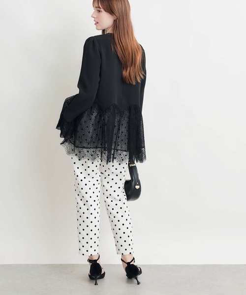 PICCIN PERLA(ピッチンペルラ)の「レースペプラムブラウス(シャツ/ブラウス・レディース・オフホワイト/ブラック・M)」の13枚目の写真