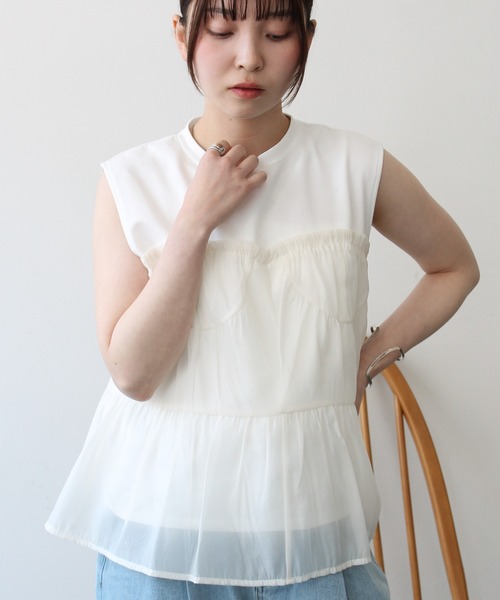 Meli rich（メリーリッチ）の「ビスチェ見えチュールフリルノースリーブプルオーバー（Tシャツ/カットソー・レディース・ブラック/ホワイト/ホワイト×ブラック・FREE）」の6枚目の写真