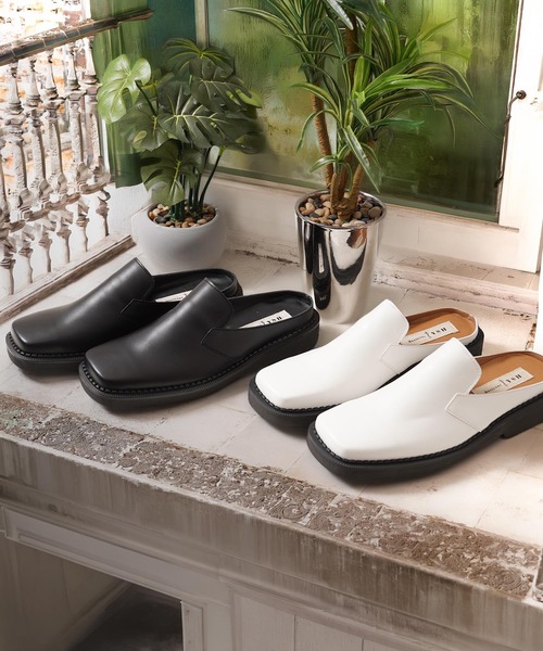 1111clothing(ワンフォークロージング)の「ボリュームアップ スクエアミュールサンダル / Volume Up Square Mule Sandals(サンダル・メンズ・ホワイト/ブラック・26cm/27cm/28cm)」の3枚目の写真