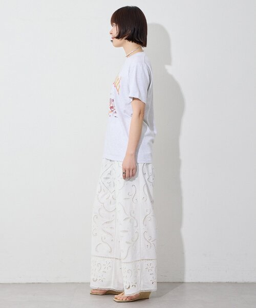 Whim Gazette(ウィムガゼット)の「夜景Tシャツ(Tシャツ/カットソー・レディース・チャコールグレー/ベージュ・FREE)」の18枚目の写真