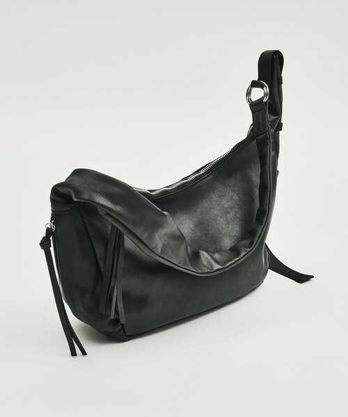 Firsthand(ファーストハンド)の「Firsthand/ファーストハンド Function Half Moon Shoulder / ハーフムーン ショルダーバッグ【限定展開】(ショルダーバッグ・メンズ・ブラック・ONE SIZE)」の5枚目の写真