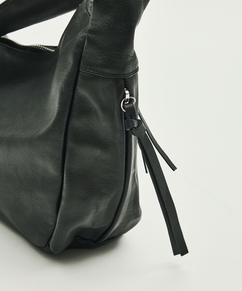 Firsthand(ファーストハンド)の「Firsthand/ファーストハンド Function Half Moon Shoulder / ハーフムーン ショルダーバッグ【限定展開】(ショルダーバッグ・メンズ・ブラック・ONE SIZE)」の8枚目の写真
