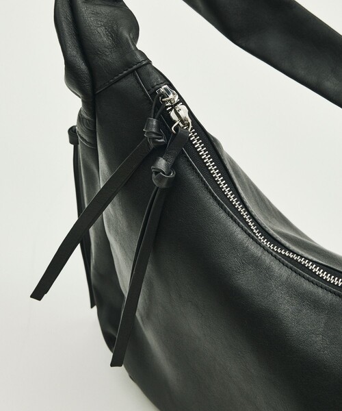 Firsthand(ファーストハンド)の「Firsthand/ファーストハンド Function Half Moon Shoulder / ハーフムーン ショルダーバッグ【限定展開】(ショルダーバッグ・メンズ・ブラック・ONE SIZE)」の10枚目の写真