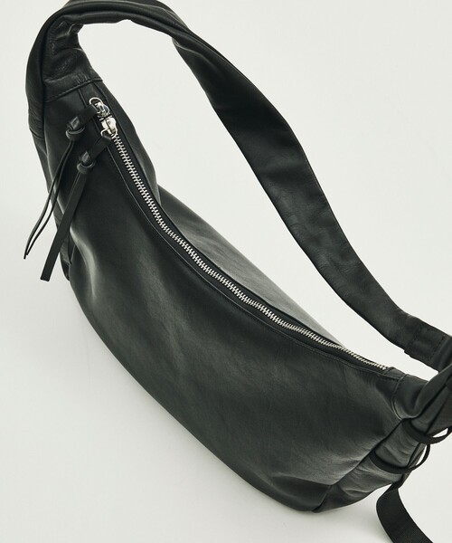 Firsthand(ファーストハンド)の「Firsthand/ファーストハンド Function Half Moon Shoulder / ハーフムーン ショルダーバッグ【限定展開】(ショルダーバッグ・メンズ・ブラック・ONE SIZE)」の12枚目の写真