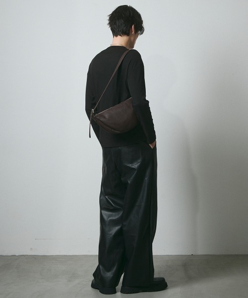 DAZE（デイズ）の「合成皮革 2タックワイドパンツ（その他パンツ・メンズ・ブラック/ブラウン・SMALL/MEDIUM/LARGE/X-LARGE）」の21枚目の写真