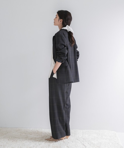 URBAN RESEARCH ROSSO WOMEN(アーバンリサーチ ロッソ)の「サイドベルトデザインチェックパンツ(その他パンツ・レディース・ブルー系その他/ベージュ系その他・36/38)」の3枚目の写真