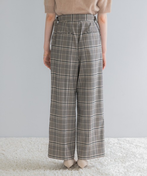 URBAN RESEARCH ROSSO WOMEN(アーバンリサーチ ロッソ)の「サイドベルトデザインチェックパンツ(その他パンツ・レディース・ブルー系その他/ベージュ系その他・36/38)」の18枚目の写真
