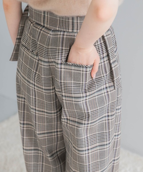 URBAN RESEARCH ROSSO WOMEN(アーバンリサーチ ロッソ)の「サイドベルトデザインチェックパンツ(その他パンツ・レディース・ブルー系その他/ベージュ系その他・36/38)」の20枚目の写真