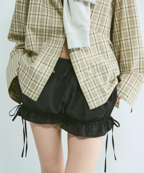 EN NEUME（エンノイム）の「Frill Hem Bloomers（その他パンツ・レディース・ネイビー/オフホワイト/ブラウン・FREE）」の16枚目の写真