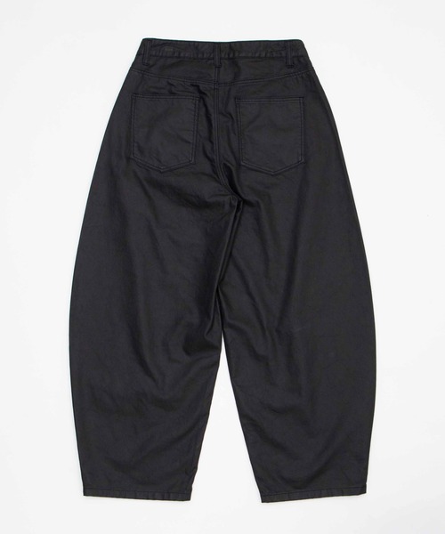 SHORT ROUND(ショートラウンド)の「SHORT ROUND/【26年秋冬新作】コ-ティングカーブデニムパンツ(デニムパンツ・メンズ・ブラック系3・LARGE/MEDIUM)」の4枚目の写真