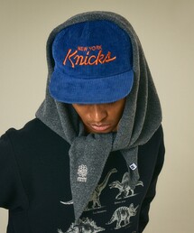 Russell Athletic（ラッセルアスレティック）の「sowhat vintage×Russell Athletic×NOMINE 刺繍ロゴニットスカーフマフラー｜フードスタイリング対応 ユニセックス（バンダナ/スカーフ）」