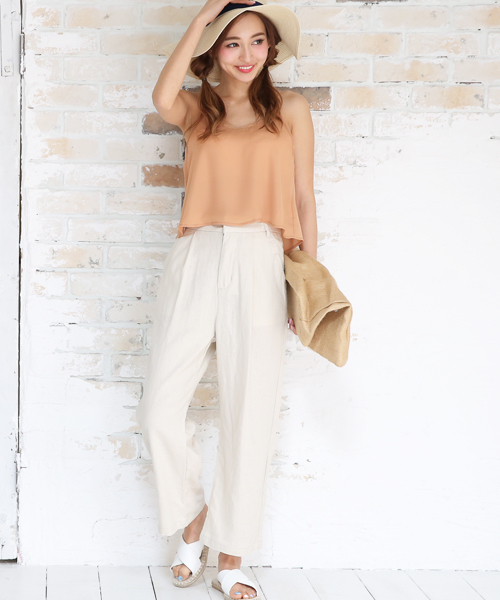 Luz Llena (philter)（ラズレナ　フィルター）の「[存在感ある上品さ]ジョーゼットUネッククロップドキャミソール（キャミソール・レディース・ベージュ/ネイビー/キャメル/アイボリー/ブラック・MEDIUM/LARGE）」の12枚目の写真