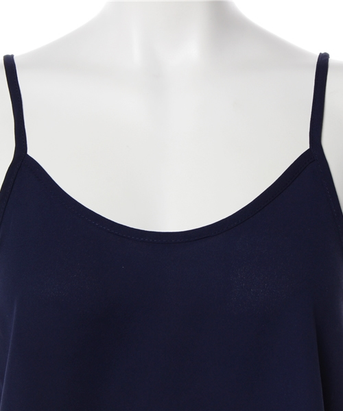 Luz Llena (philter)（ラズレナ　フィルター）の「[存在感ある上品さ]ジョーゼットUネッククロップドキャミソール（キャミソール・レディース・ベージュ/ネイビー/キャメル/アイボリー/ブラック・MEDIUM/LARGE）」の6枚目の写真