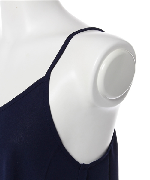 Luz Llena (philter)（ラズレナ　フィルター）の「[存在感ある上品さ]ジョーゼットUネッククロップドキャミソール（キャミソール・レディース・ベージュ/ネイビー/キャメル/アイボリー/ブラック・MEDIUM/LARGE）」の7枚目の写真