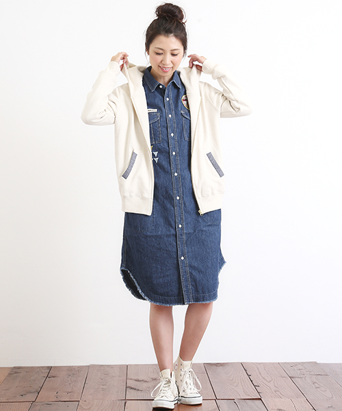 CUBE SUGAR（キューブシュガー）の「ツイルワッペン付ミリタリーワンピース（ワンピース・レディース・ブルー/ベージュ/ネイビー・M）」の10枚目の写真