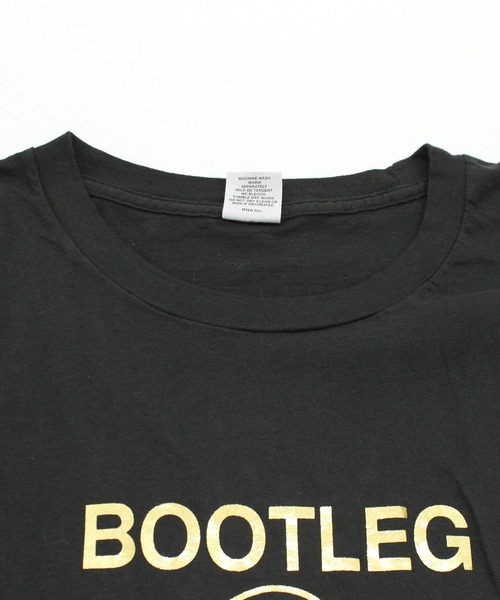 RNA(アールエヌエー)の「M0780 BOOTLEG JUNK Tシャツ(Tシャツ/カットソー・レディース・ホワイト/ブラック/ダークベージュ・MEDIUM)」の17枚目の写真
