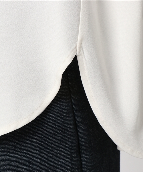 RIVE DROITE（リヴドロワ）の「ドルマンスリーブシャツ（シャツ/ブラウス・レディース・ネイビー/オフホワイト/ライトベージュ・FREE）」の9枚目の写真