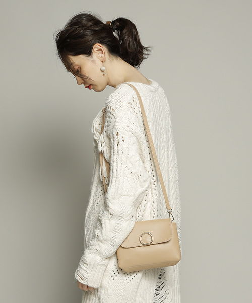PLAIN CLOTHING（プレーンクロージング）の「フロントサークルショルダーバッグ【PLAIN CLOTHING】（ショルダーバッグ・レディース・ベージュ/ピンク/キャメル/ライトグレー/ブラック/ワイン・FREE）」の22枚目の写真