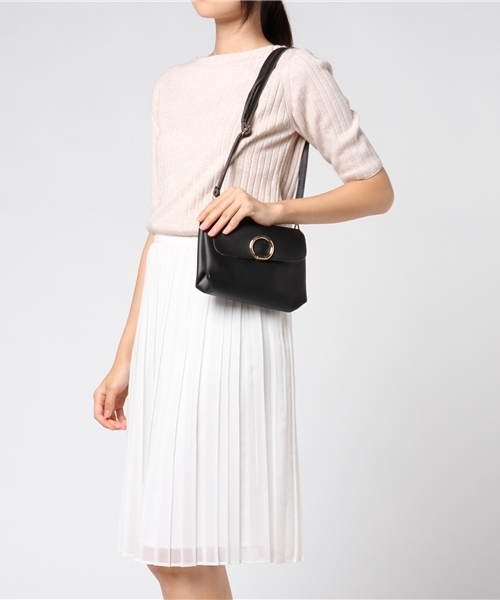 PLAIN CLOTHING（プレーンクロージング）の「フロントサークルショルダーバッグ【PLAIN CLOTHING】（ショルダーバッグ・レディース・ベージュ/ピンク/キャメル/ライトグレー/ブラック/ワイン・FREE）」の8枚目の写真