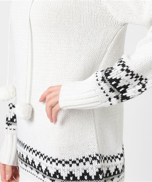 アイボリー ノルディック柄 ニットワンピース ノルディック柄オフショルニットワンピース[品番：MKSW0060232