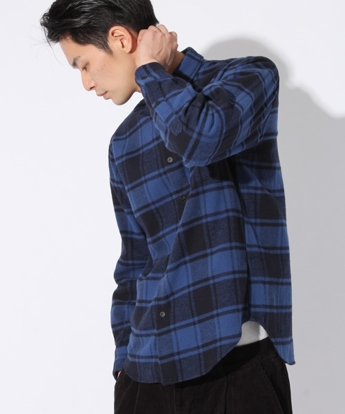 niko and...（ニコアンド）の「Nカルゼネルチェックシャツ【niko and ...】（シャツ/ブラウス・メンズ・レッド/グリーン/ブルー・LARGE/MEDIUM）」の3枚目の写真