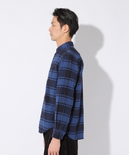 niko and...（ニコアンド）の「Nカルゼネルチェックシャツ【niko and ...】（シャツ/ブラウス・メンズ・レッド/グリーン/ブルー・LARGE/MEDIUM）」の14枚目の写真