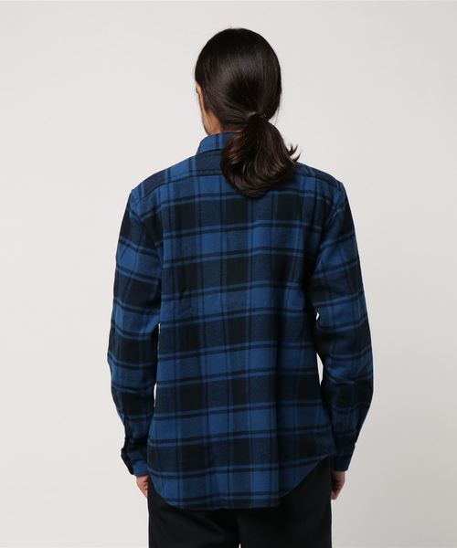 niko and...（ニコアンド）の「Nカルゼネルチェックシャツ【niko and ...】（シャツ/ブラウス・メンズ・レッド/グリーン/ブルー・LARGE/MEDIUM）」の4枚目の写真