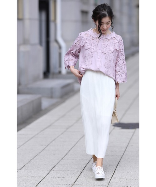 透けるレースのエレガントな花柄レーススリッポン（スリッポン