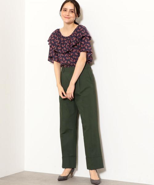 green label relaxing(グリーンレーベルリラクシング)の「SC ワイドカフ セミワイド チノパンツ ◆(チノパンツ・レディース・ベージュ/ダークグリーン・38/36)」の11枚目の写真