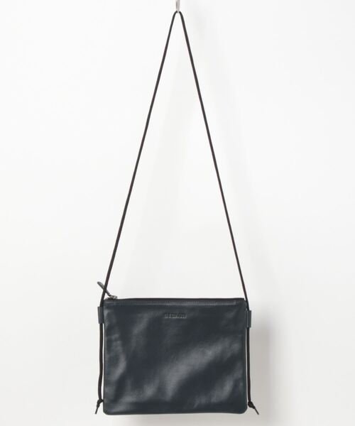 BICASH（ビカーシ）の「【BICASH/ビカーシ】レザーサコッシュ/#B839P（ショルダーバッグ・メンズ・ブラック/ダークブラウン/ブラウン/ネイビー/レッド/オリーブ/グレー/ダークネイビー・FREE）」の7枚目の写真