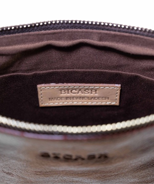 BICASH（ビカーシ）の「【BICASH/ビカーシ】レザーサコッシュ/#B839P（ショルダーバッグ・メンズ・ブラック/ダークブラウン/ブラウン/ネイビー/レッド/オリーブ/グレー/ダークネイビー・FREE）」の16枚目の写真