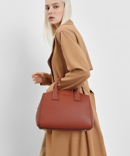 CHARLES&amp;KEITH　クラシックストラクチャード トップハンドルバッグ CHARLES & KEITH（チャールズ & キース）の「クラシック