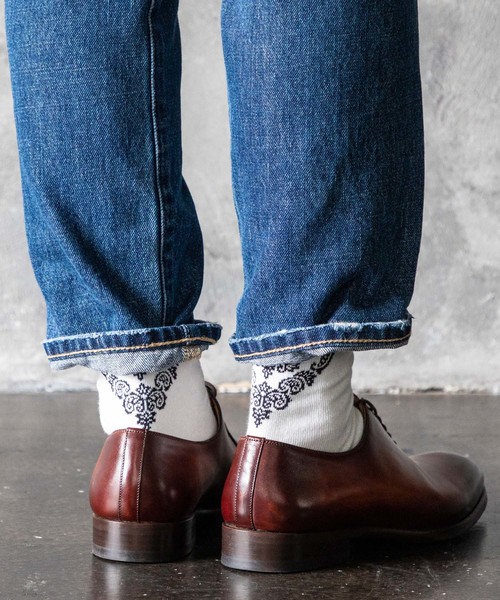 HARUSAKU（ハルサク）の「HARUSAKU:Damask Back Pattern Socks:ハルサク　ダマスクバックパターン ソックス（ソックス/靴下・メンズ・オフホワイト・M/L）」の4枚目の写真