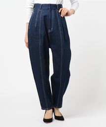 【G.V.G.V.】CONTRASTED STITCH PEG LEG JEANS