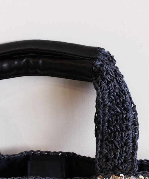 BEAUTY&YOUTH UNITED ARROWS（ビューティーアンドユースユナイテッドアローズ）の「BYSF ∵スパンコールライントート ◆（トートバッグ・レディース・ブラウン/オリーブ/ネイビー・FREE）」の9枚目の写真