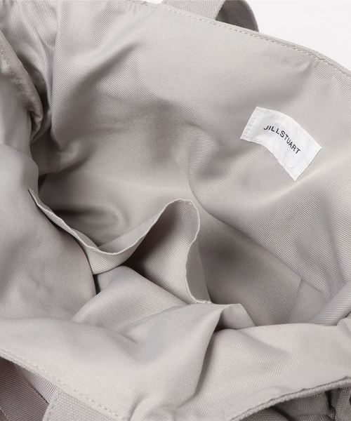 JILL by JILL STUART（ジルバイジルスチュアート）の「ベルテッドリボントートバッグ（トートバッグ・レディース・グレー/ホワイト・FREE）」の5枚目の写真