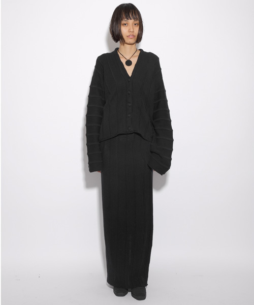 i(アイ)の「立体ラインニットタイトSK(スカート・レディース・ホワイト/ブラック・FREE)」の2枚目の写真