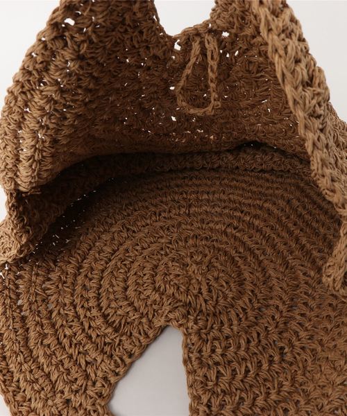 coca（coca）（コカ）の「コンチョ付きサークルかごバッグ（かごバッグ・レディース・ベージュ・ONE SIZE）」の4枚目の写真