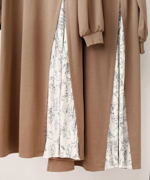 Bou Jeloud（ブージュルード）の「サイドスリットボタン付き長袖ワンピース（ワンピース・レディース・チャコールグレー/ブラック/グリーン/A/B/C/D・38/TALL）」の15枚目の写真