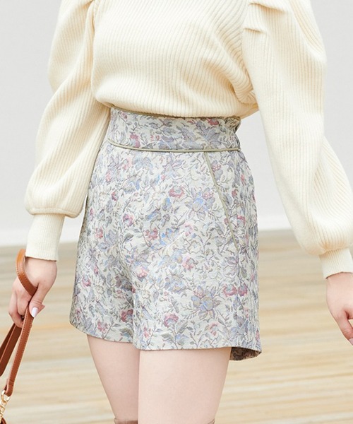 one after another NICE CLAUP（ワンアフターアナザーナイスクラップ）の「パイピングショートパンツ（その他パンツ・レディース・ブラック/ブラック系その他/ブラウン/ブルー系その他・FREE）」の4枚目の写真