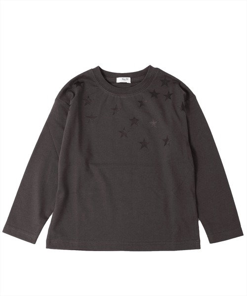 S&H（エスアンドエイチ）の「天竺・ドロップショルダープリント長袖Tシャツ（Tシャツ/カットソー・キッズ・オートミール/ブルー/ブラウン/オフホワイト/ダークグリーン/ベージュ/カーキ/グレー/グリーン/キャメル/ホワイト/サックスブルー/キナリ/パープル/アイボリー/チャコールグレー/インディゴブルー/レッド/ワインレッド/ネイビー・100cm/110cm/120cm/130cm/140cm/150cm）」の6枚目の写真