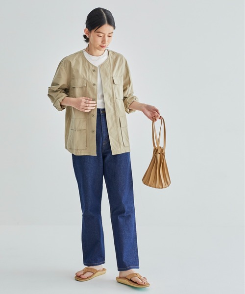 ANGIE（アンジー）の「ハイウエストストレートデニムパンツ【スタイリスト知念美加子さん×ANGIE 別注】（デニムパンツ・レディース・インディゴブルー/ダークインディゴブルー・SMALL/MEDIUM/LARGE）」の5枚目の写真