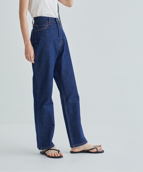 ANGIE（アンジー）の「ハイウエストストレートデニムパンツ【スタイリスト知念美加子さん×ANGIE 別注】（デニムパンツ・レディース・インディゴブルー/ダークインディゴブルー・SMALL/MEDIUM/LARGE）」の16枚目の写真