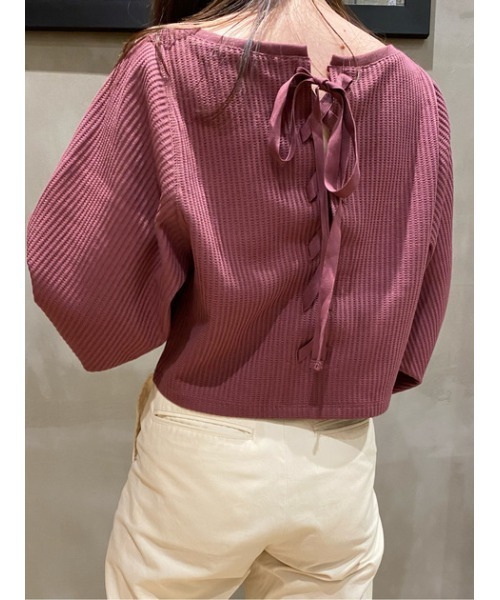 MOUSSY(マウジー)の「BACK LACE UP CROPPED トップス(Tシャツ/カットソー・レディース・アイボリー/ブラウン/カーキ/パープル・FREE)」の21枚目の写真