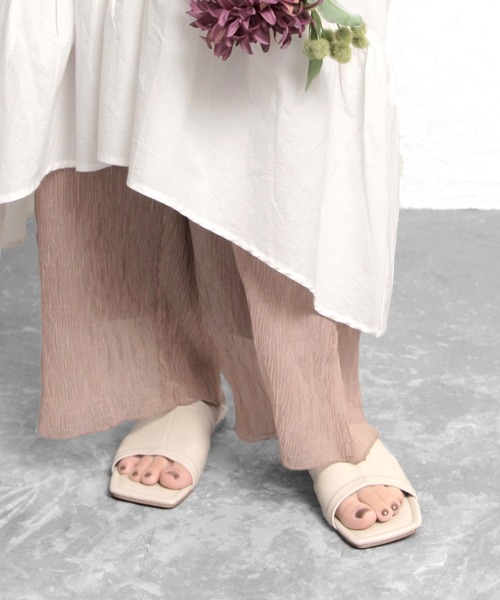 SOROTTO（ソロット）の「ソフトスクエアトゥサンダル（サンダル・レディース・ホワイト/ブラック/グレイッシュベージュ/ブルー・LL/S/M/L）」の5枚目の写真