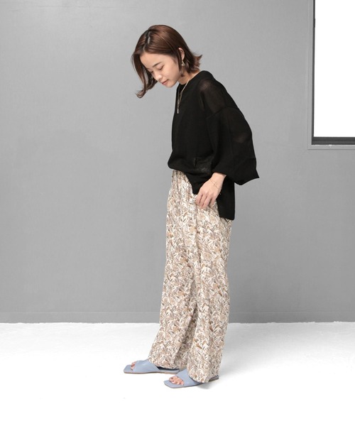 SOROTTO（ソロット）の「ソフトスクエアトゥサンダル（サンダル・レディース・ホワイト/ブラック/グレイッシュベージュ/ブルー・LL/S/M/L）」の19枚目の写真